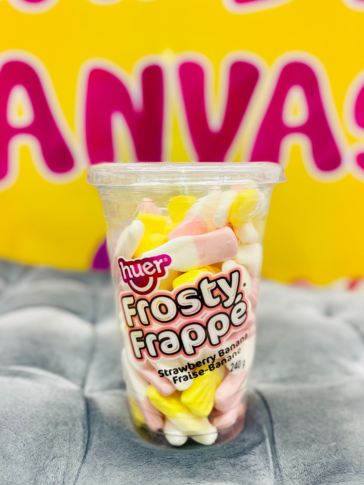 Huer Frosty Frappe Gummy Cup